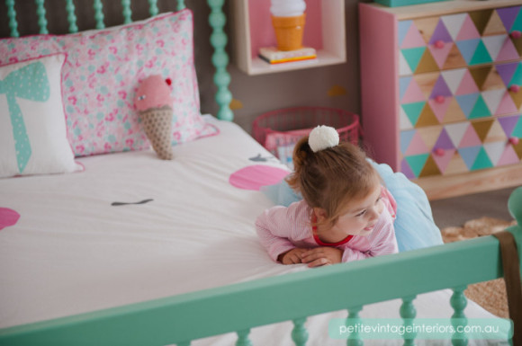 RoomShoot_Vellum_Studios_58-700x465