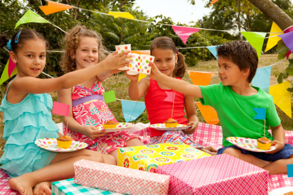 kids-birthday-picnic