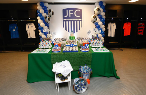 festinha-joca-futebol-club-azul-branco-01