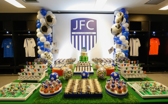 festinha-joca-futebol-club-azul-branco-02